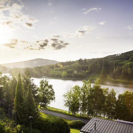 Penzion U Prehrady Luhačovice Kültér fotó